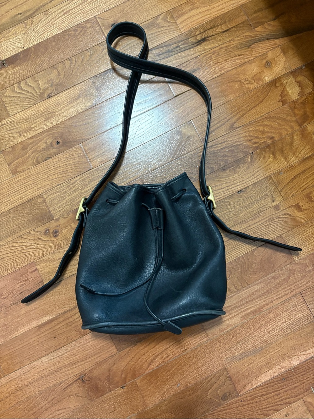 Vintage Coach Bucket Bag 9952